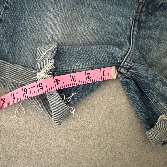 Reformation | High Waisted Denim Shorts, Size 24 ✨ - Picture 4 of 8
